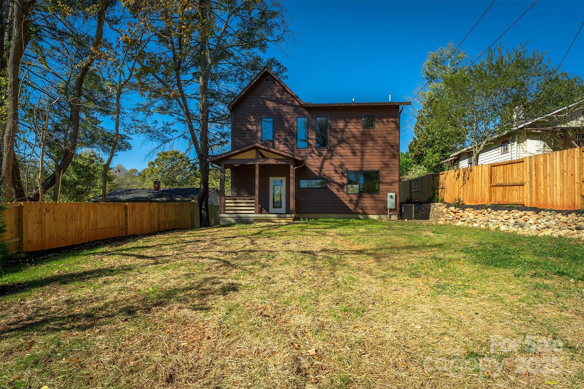 119 N Bear Creek Road Asheville NC 28806