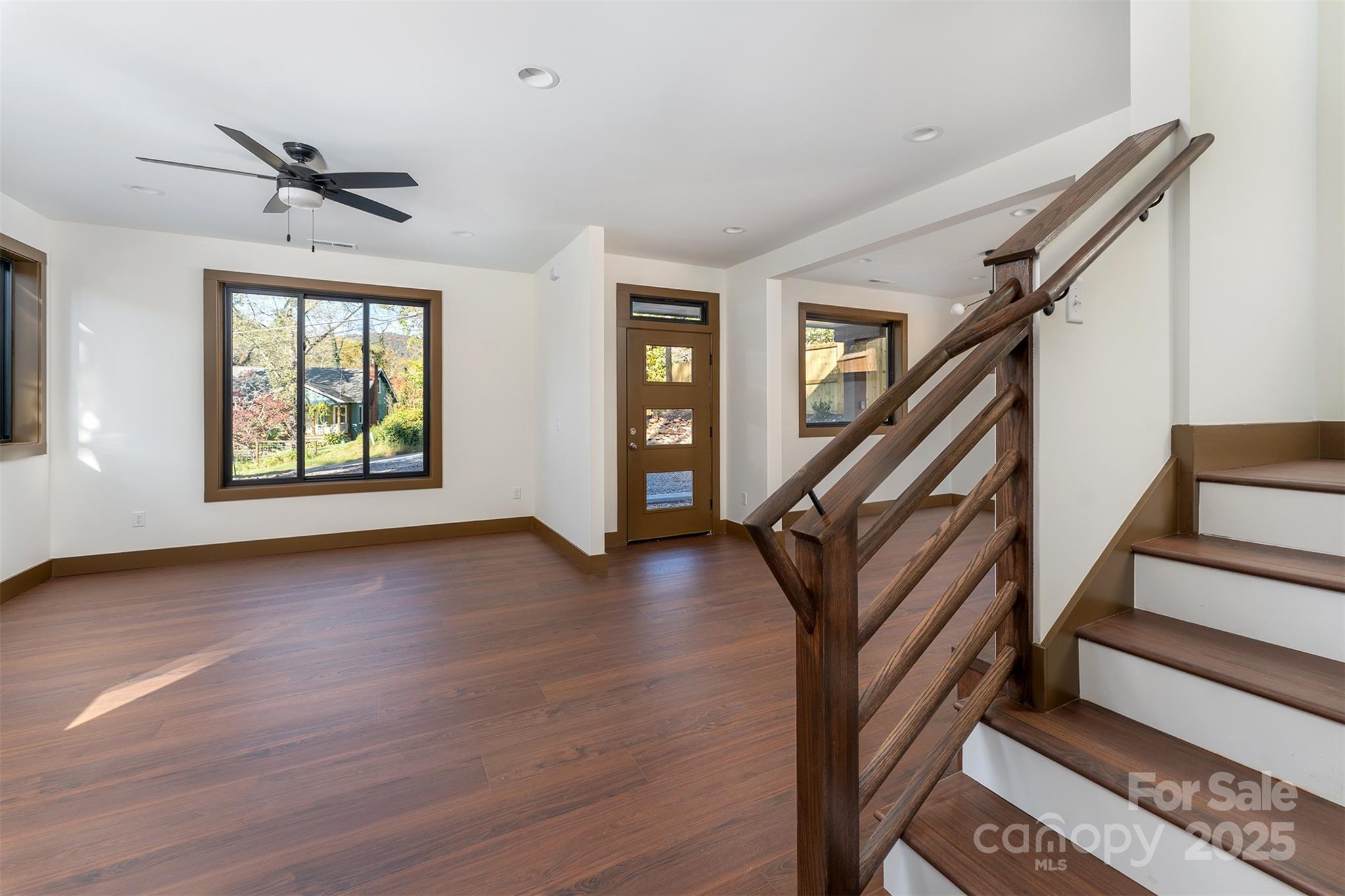 119 N Bear Creek Road Asheville NC 28806