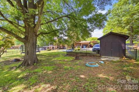 3634 Brookwood Drive Maiden NC 28650