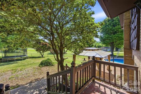 3634 Brookwood Drive Maiden NC 28650