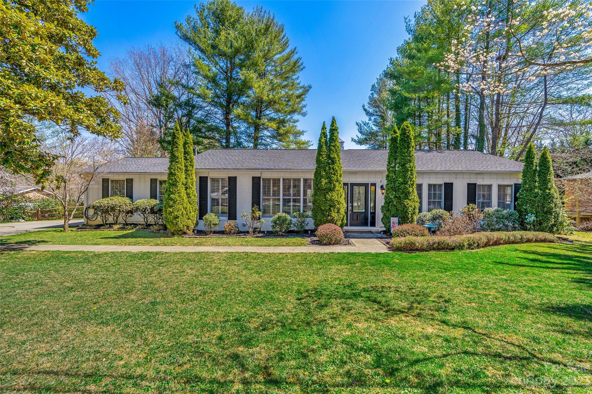 13 Norman Road Fletcher NC 28732