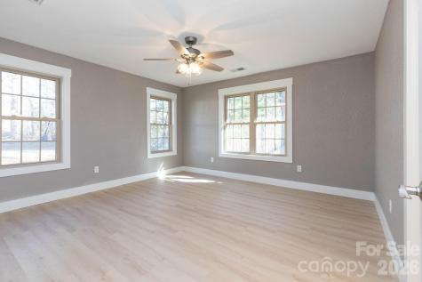 7 Mcgee Ridge Road Fairview NC 28730