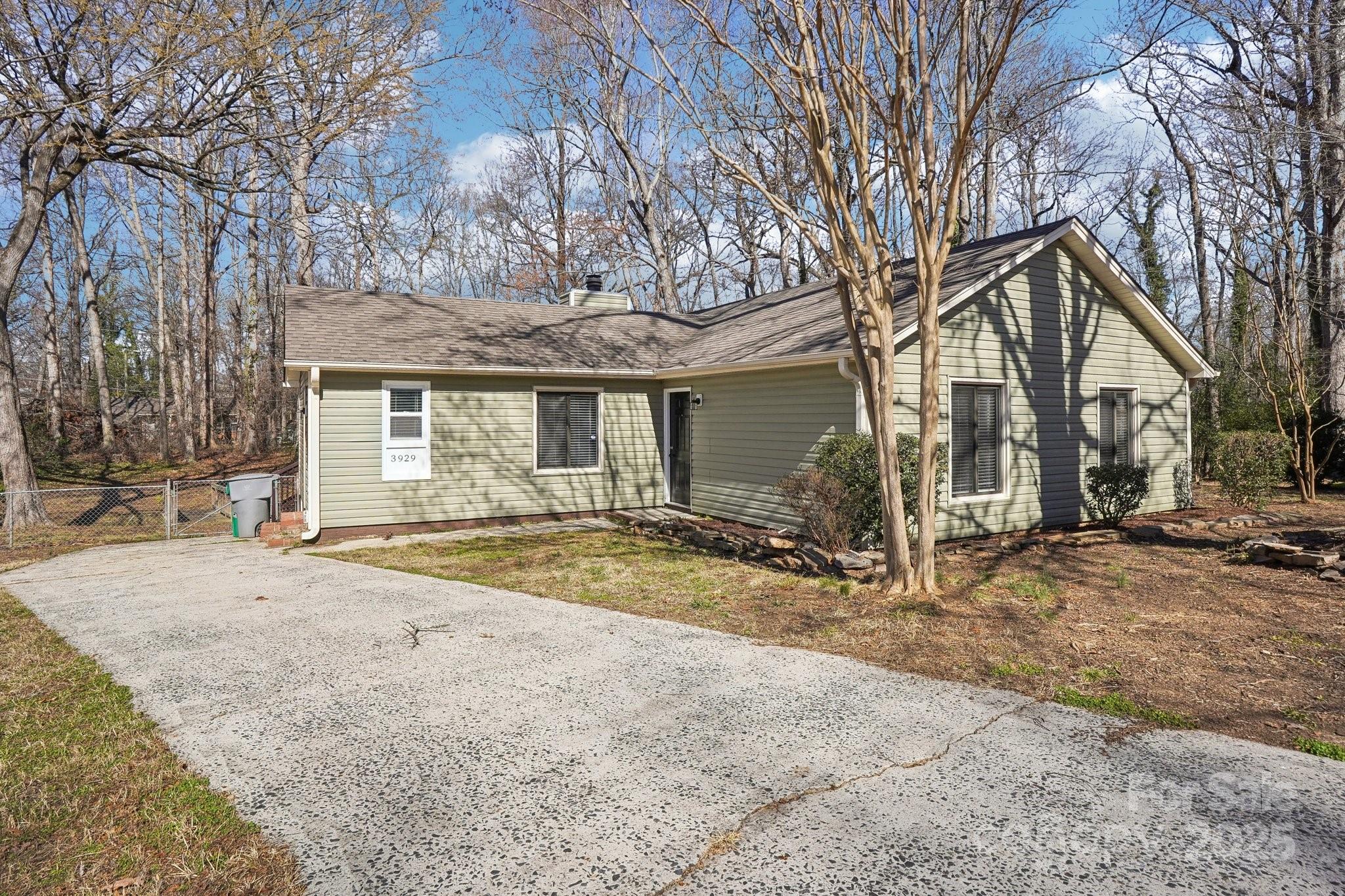 3929 Fernleaf Court Charlotte NC 28215