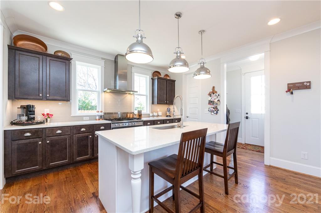 533 Melbourne Court Charlotte NC 28209