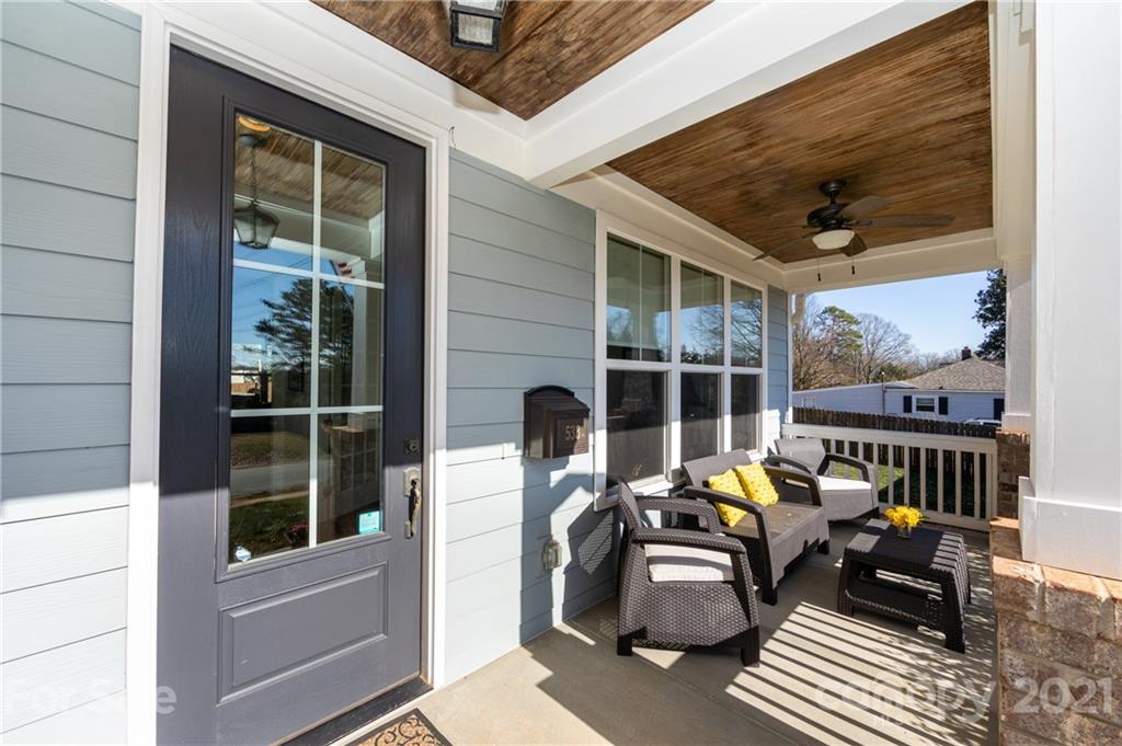 533 Melbourne Court Charlotte NC 28209