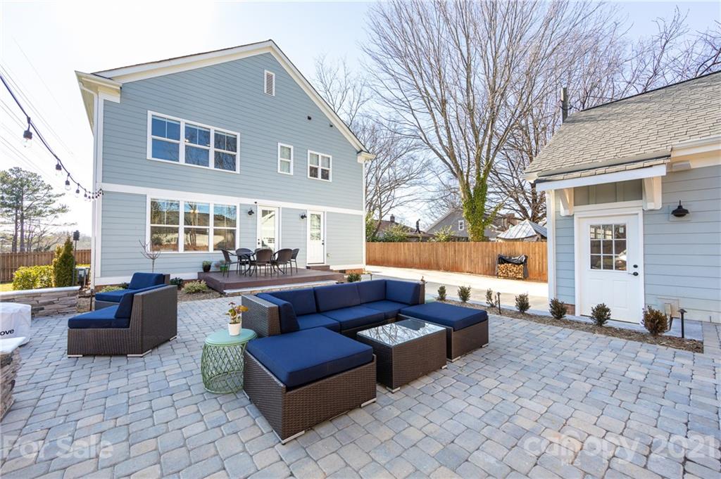 533 Melbourne Court Charlotte NC 28209