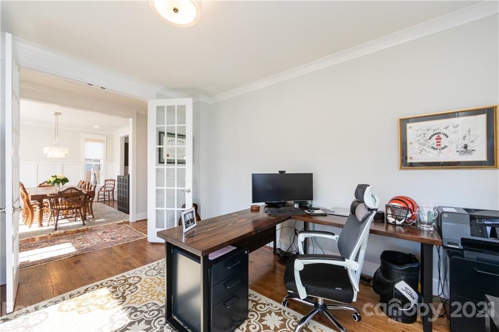 533 Melbourne Court Charlotte NC 28209