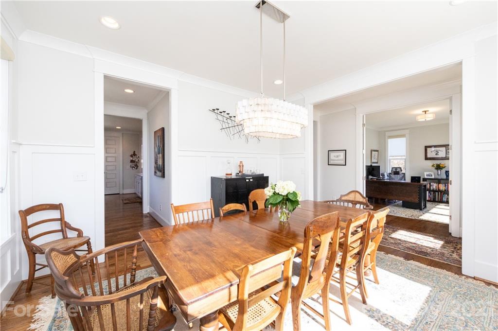 533 Melbourne Court Charlotte NC 28209