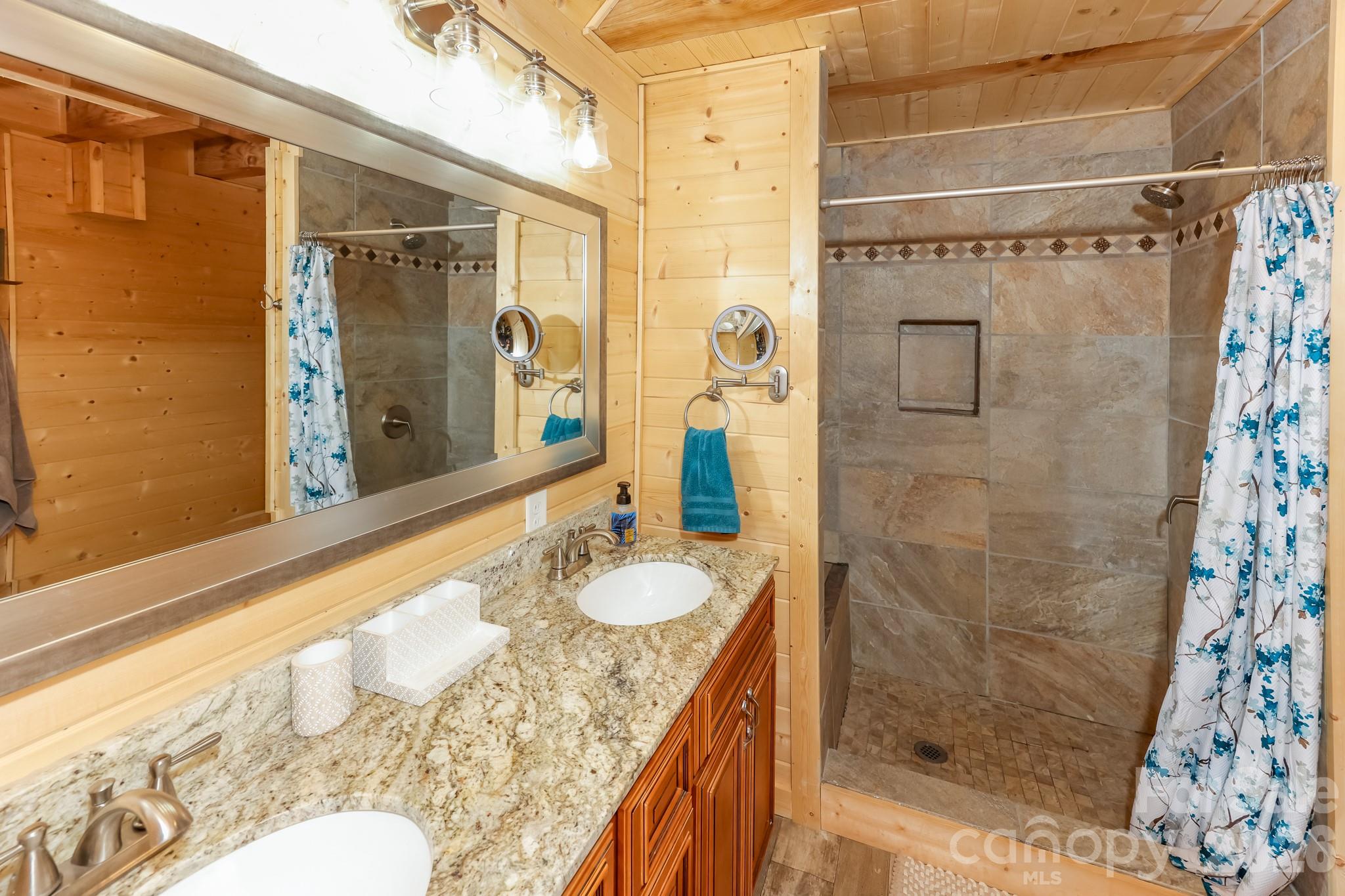 371 Redbird Drive Lake Lure NC 28746