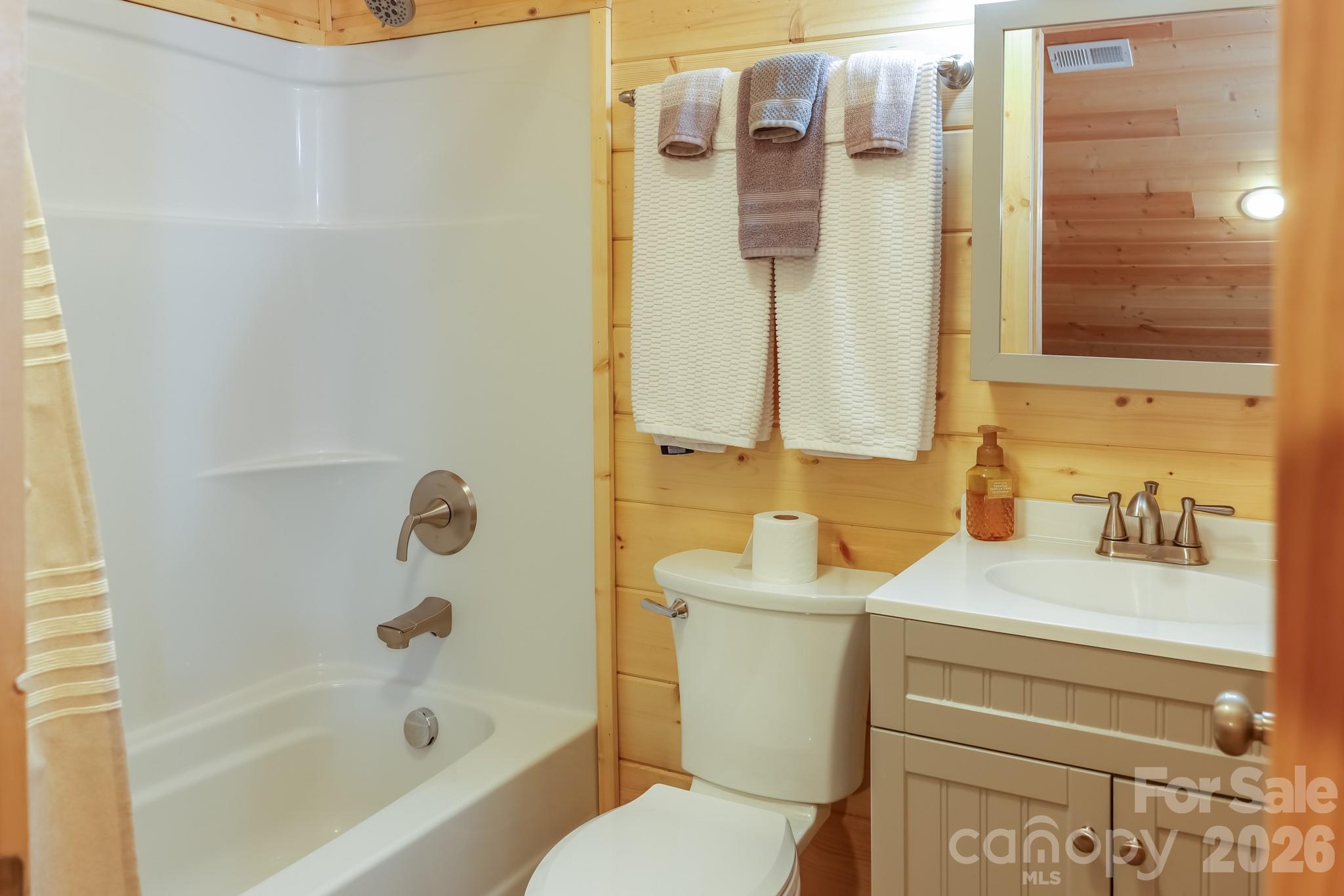 371 Redbird Drive Lake Lure NC 28746