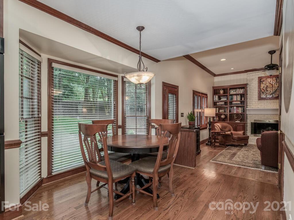 4025 Windwood Circle Charlotte NC 28226