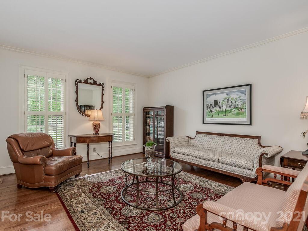 4025 Windwood Circle Charlotte NC 28226