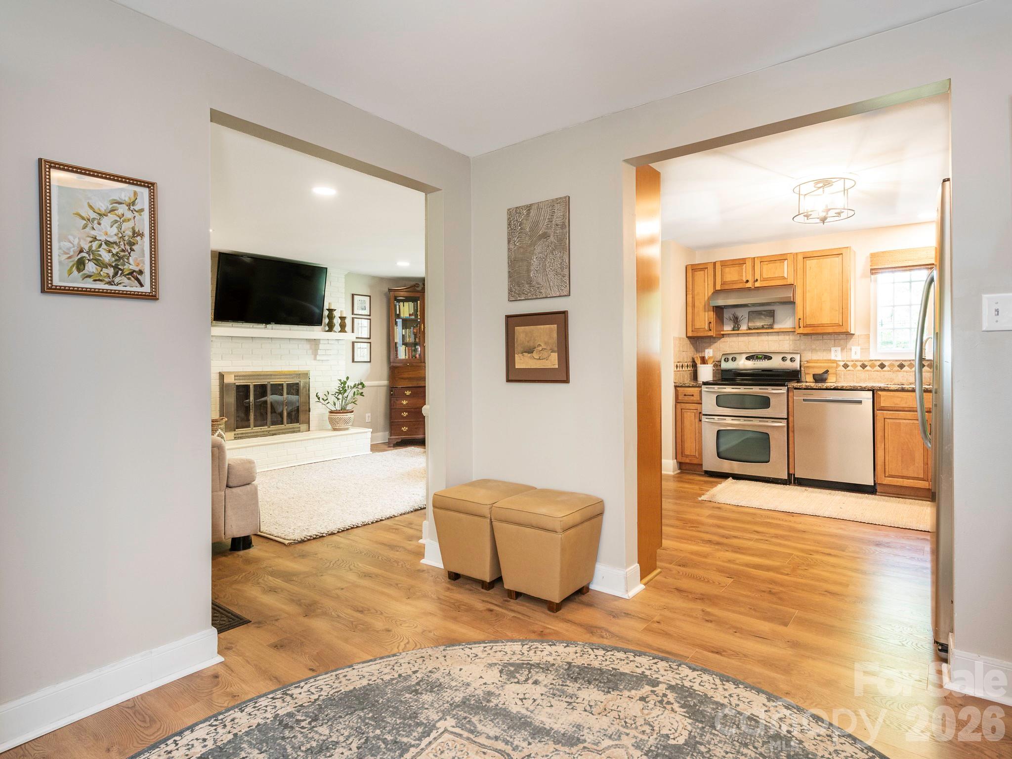 11613 Five Cedars Road Charlotte NC 28226