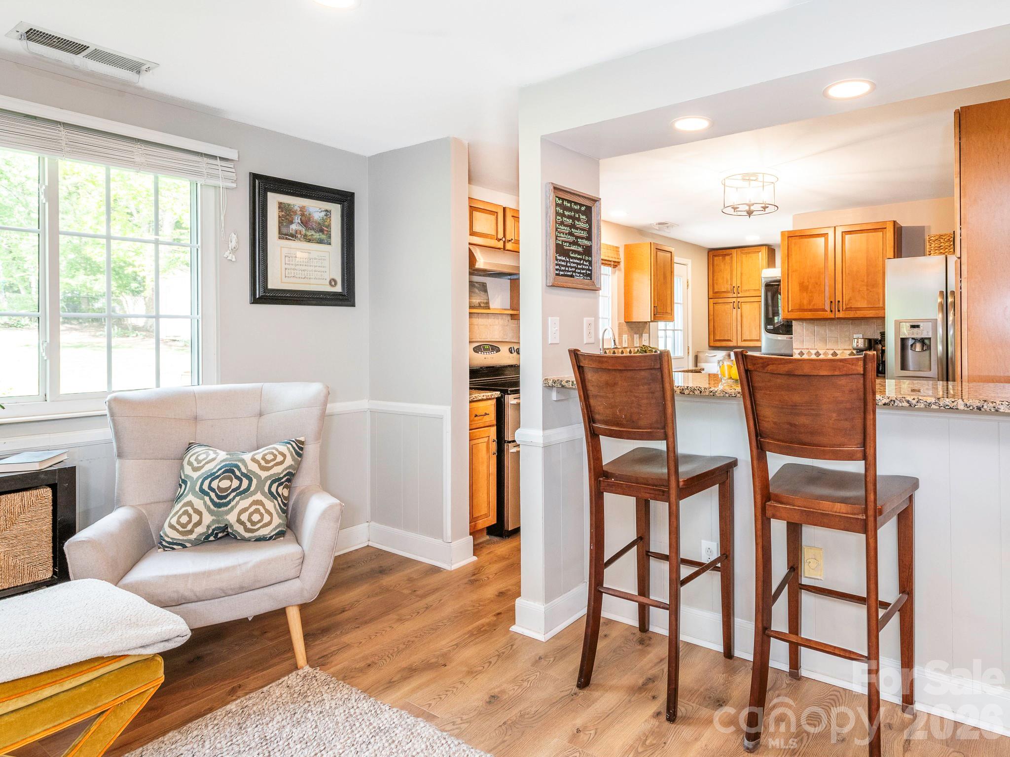 11613 Five Cedars Road Charlotte NC 28226