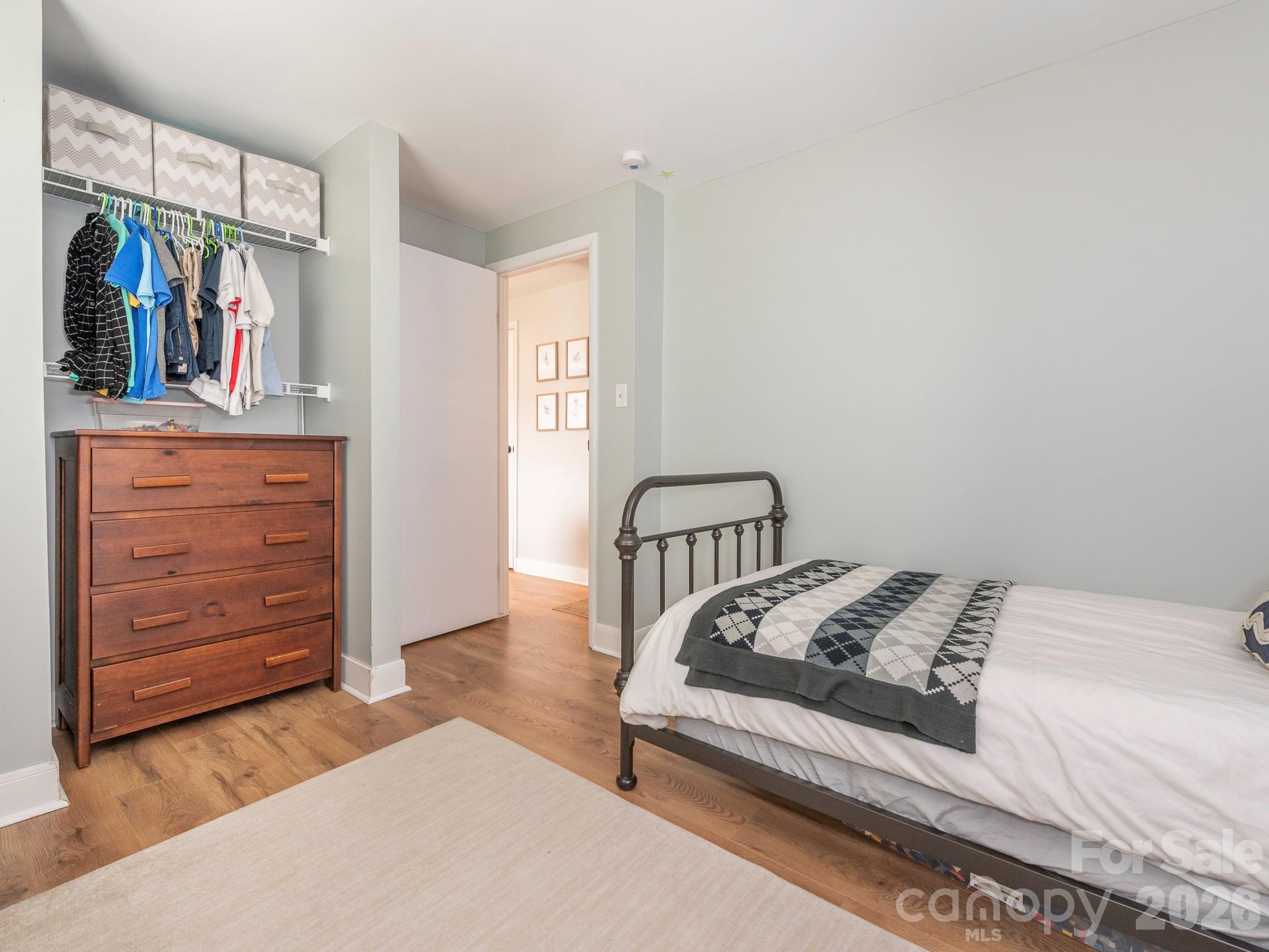 11613 Five Cedars Road Charlotte NC 28226