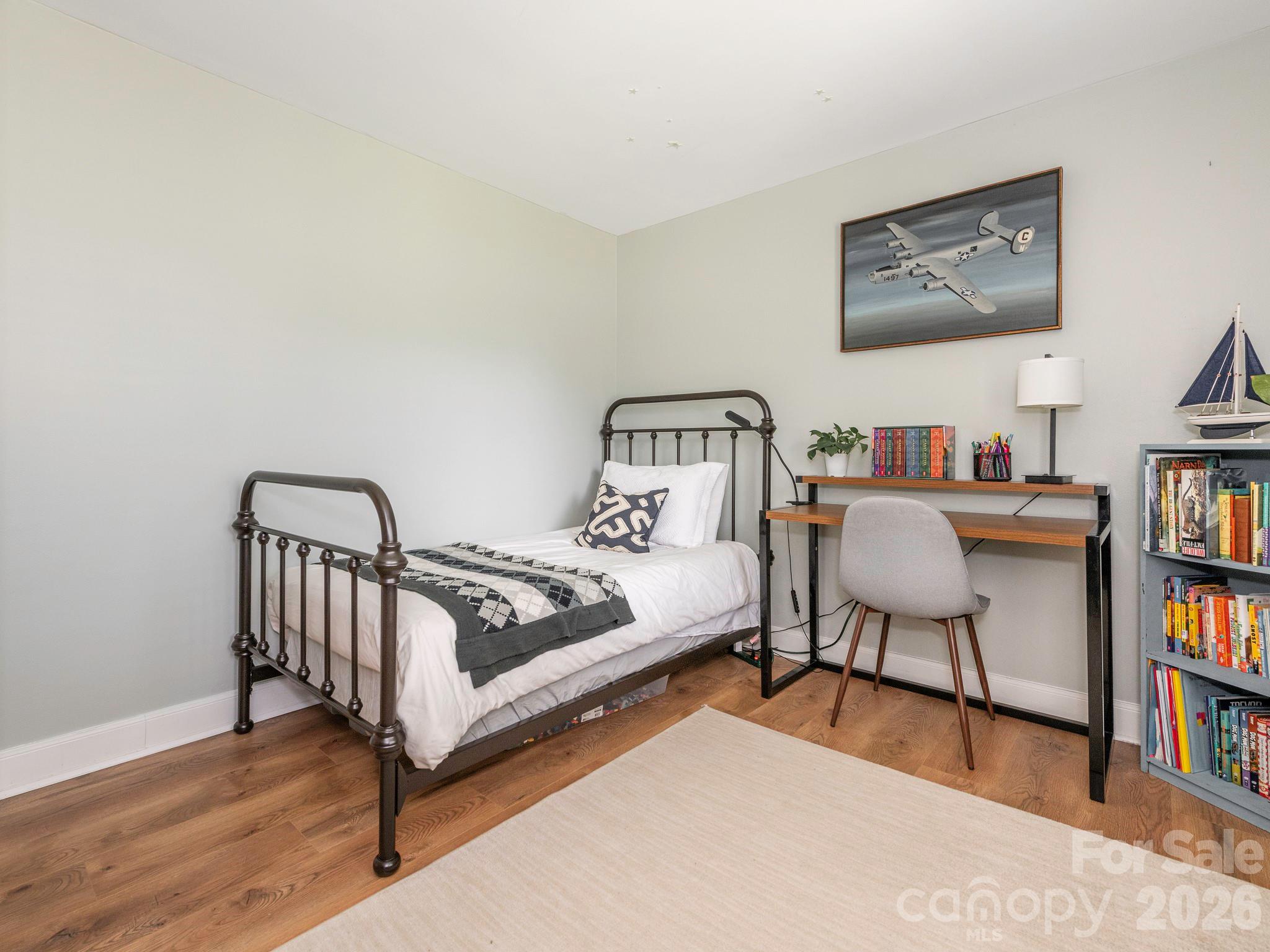 11613 Five Cedars Road Charlotte NC 28226