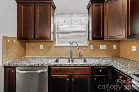 10214 Atkins Ridge Drive Charlotte NC 28213