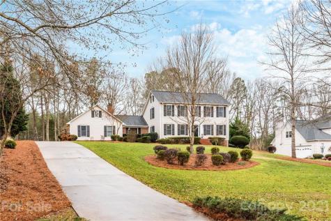 1871 Tara Trail Lancaster SC 29720