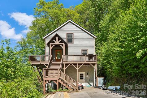 695 Wildcat Run Maggie Valley NC 28751