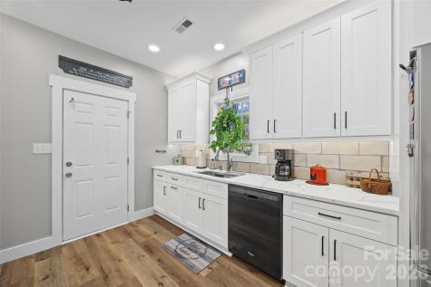 2865 Jim Mccarter Road S York SC 29745