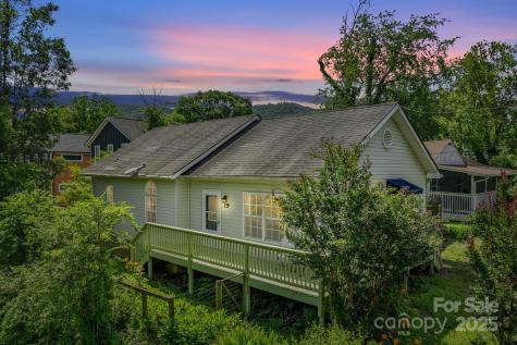 19 Busbee View Road Asheville NC 28803