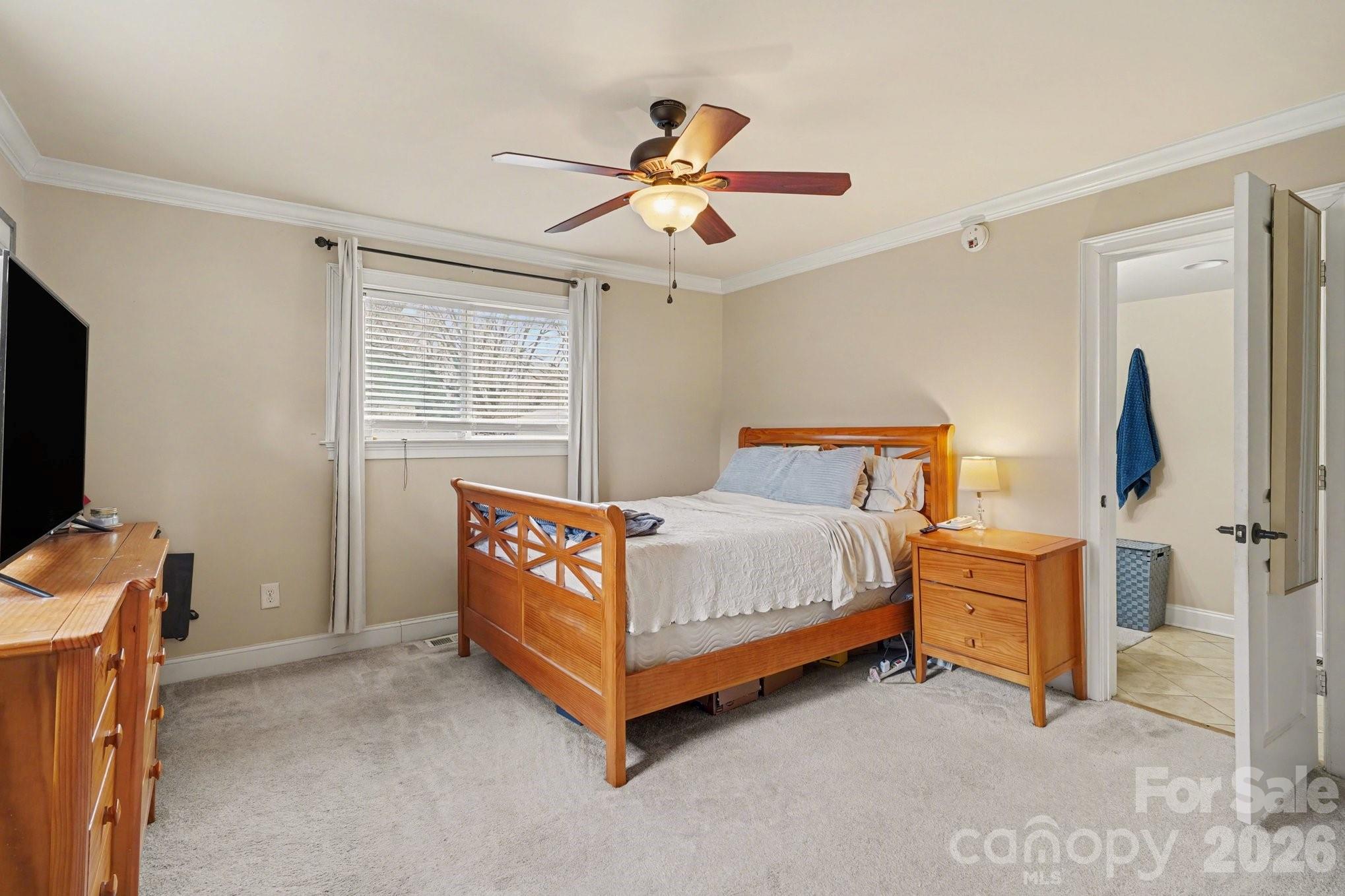 318 E Pressley Avenue Mooresville NC 28115