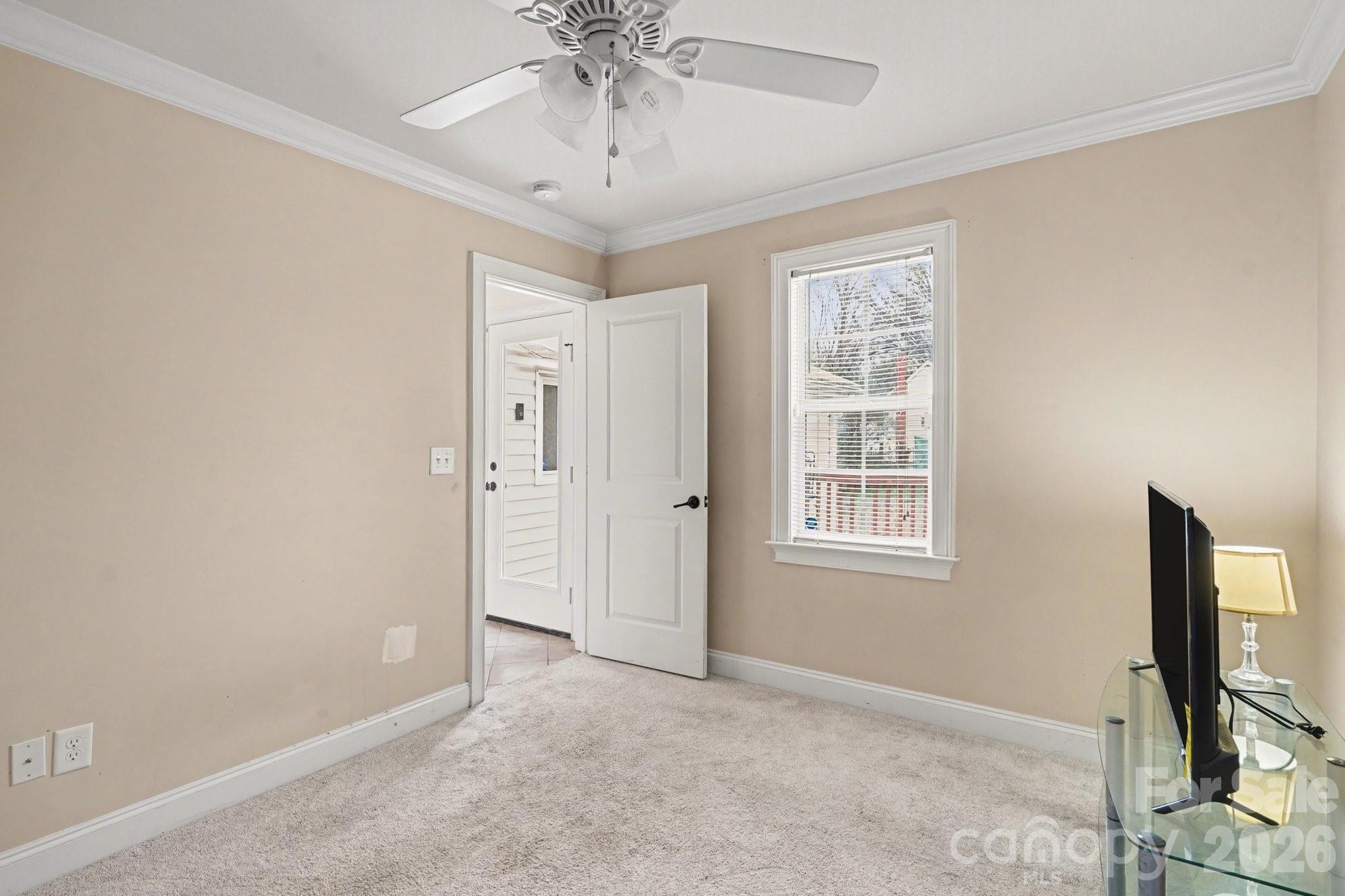 318 E Pressley Avenue Mooresville NC 28115