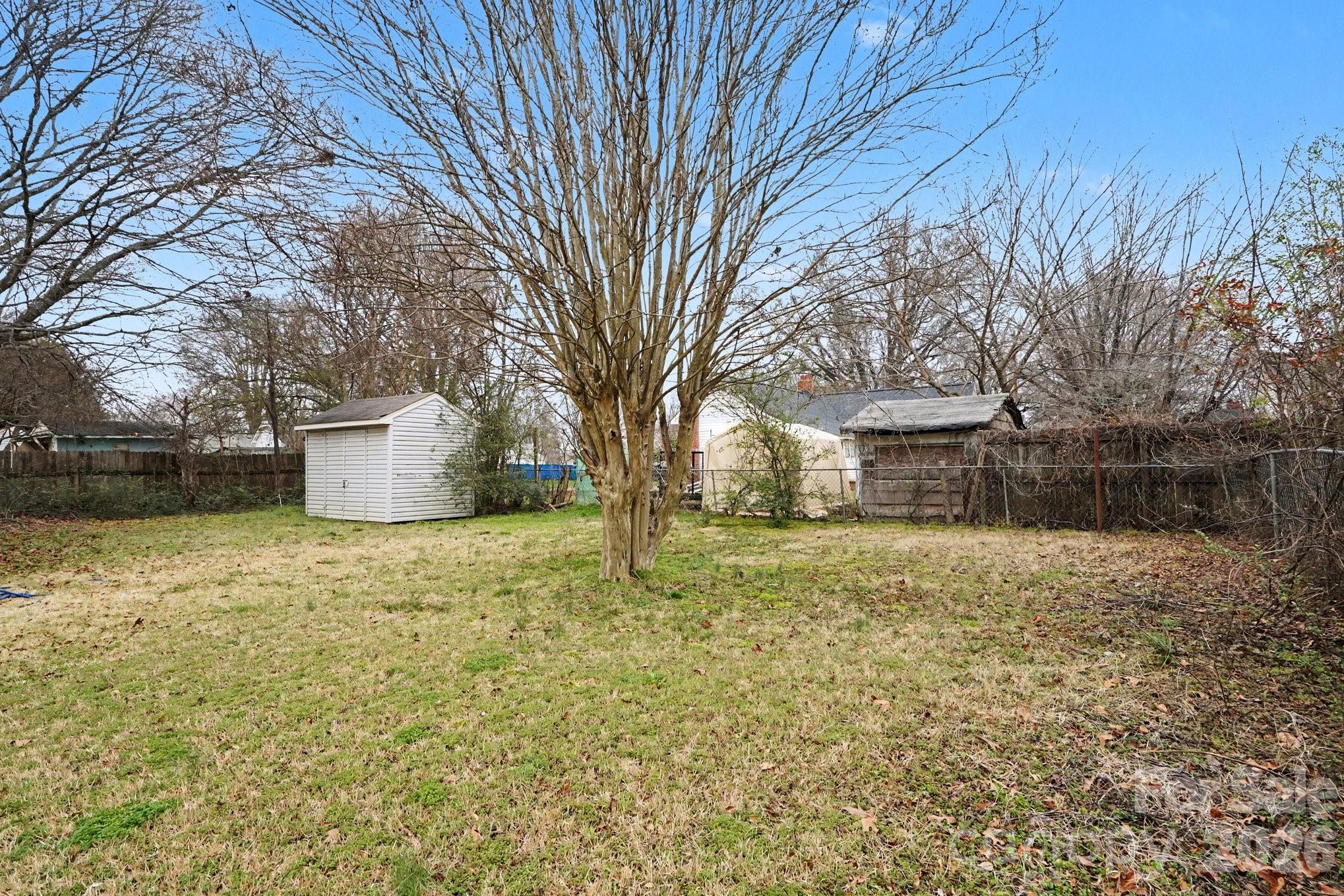 318 E Pressley Avenue Mooresville NC 28115