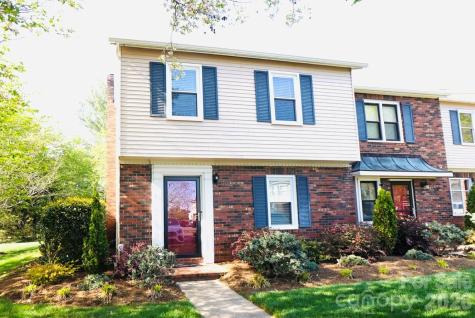 2705 N Center Street Hickory NC 28601