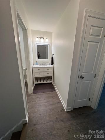2705 N Center Street Hickory NC 28601