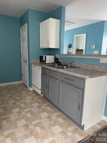 3514 Crestridge Drive Charlotte NC 28217