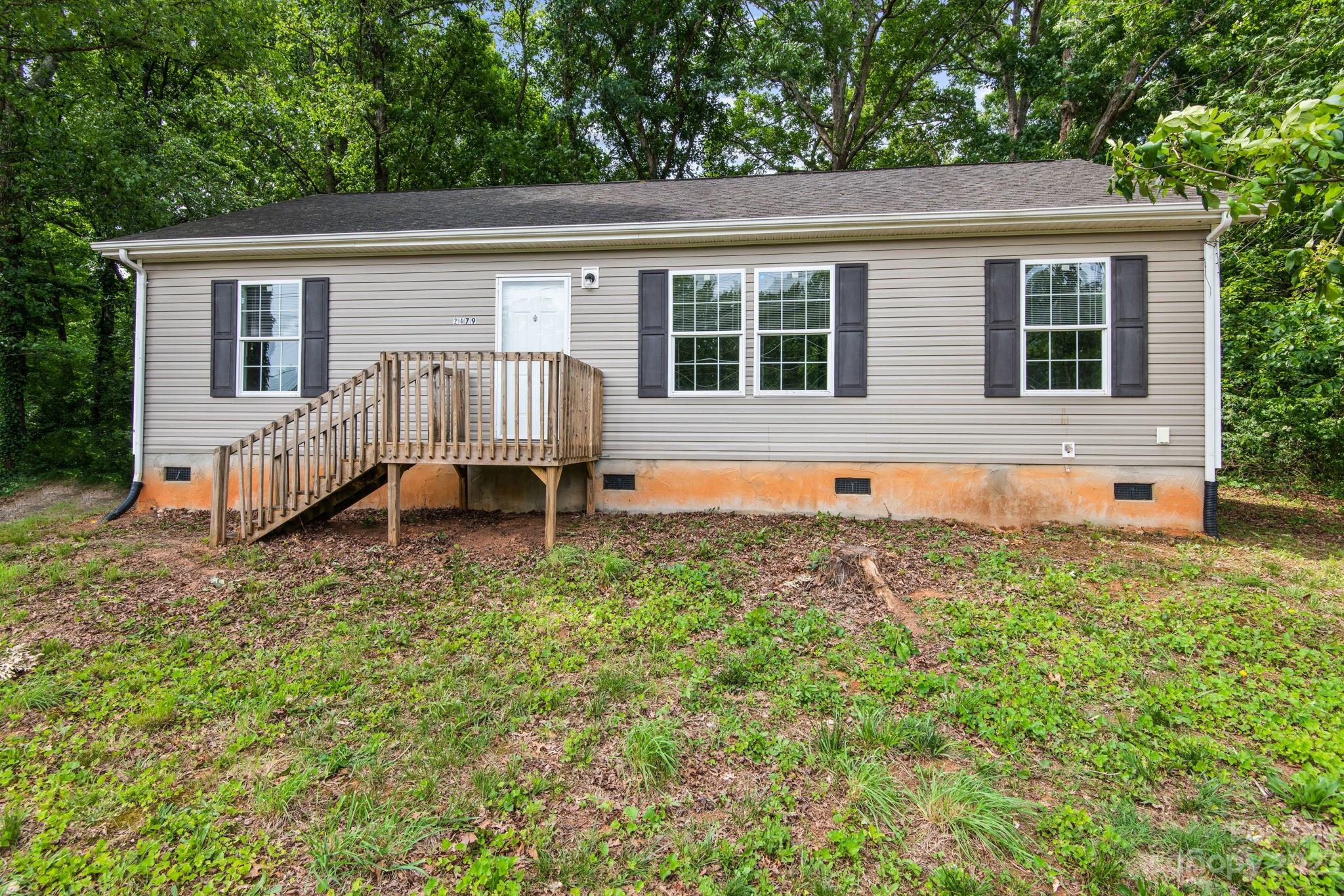 2479 10th Avenue SW Hickory NC 28602