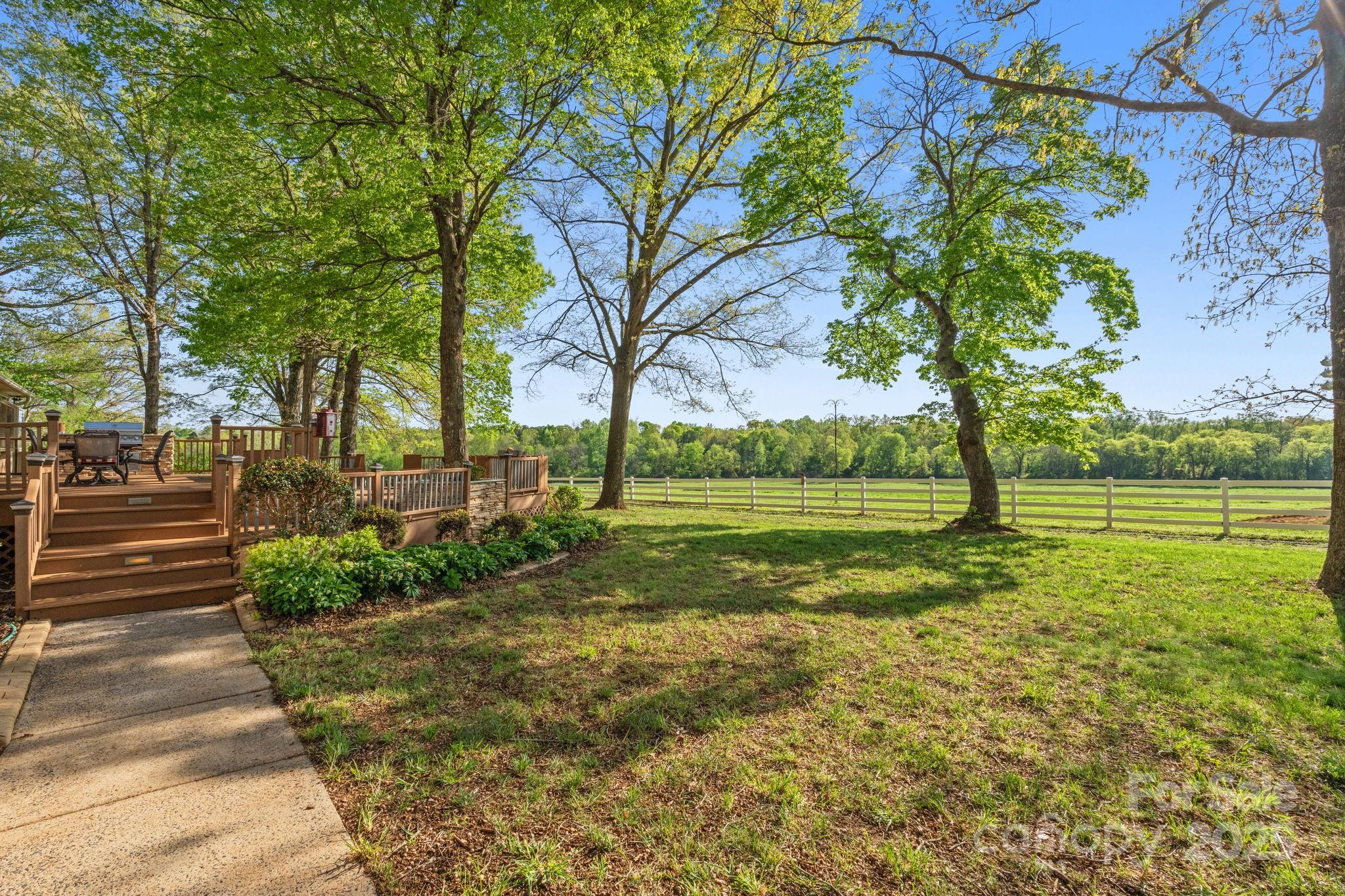 15670 Bethel Avenue Extension Midland NC 28107