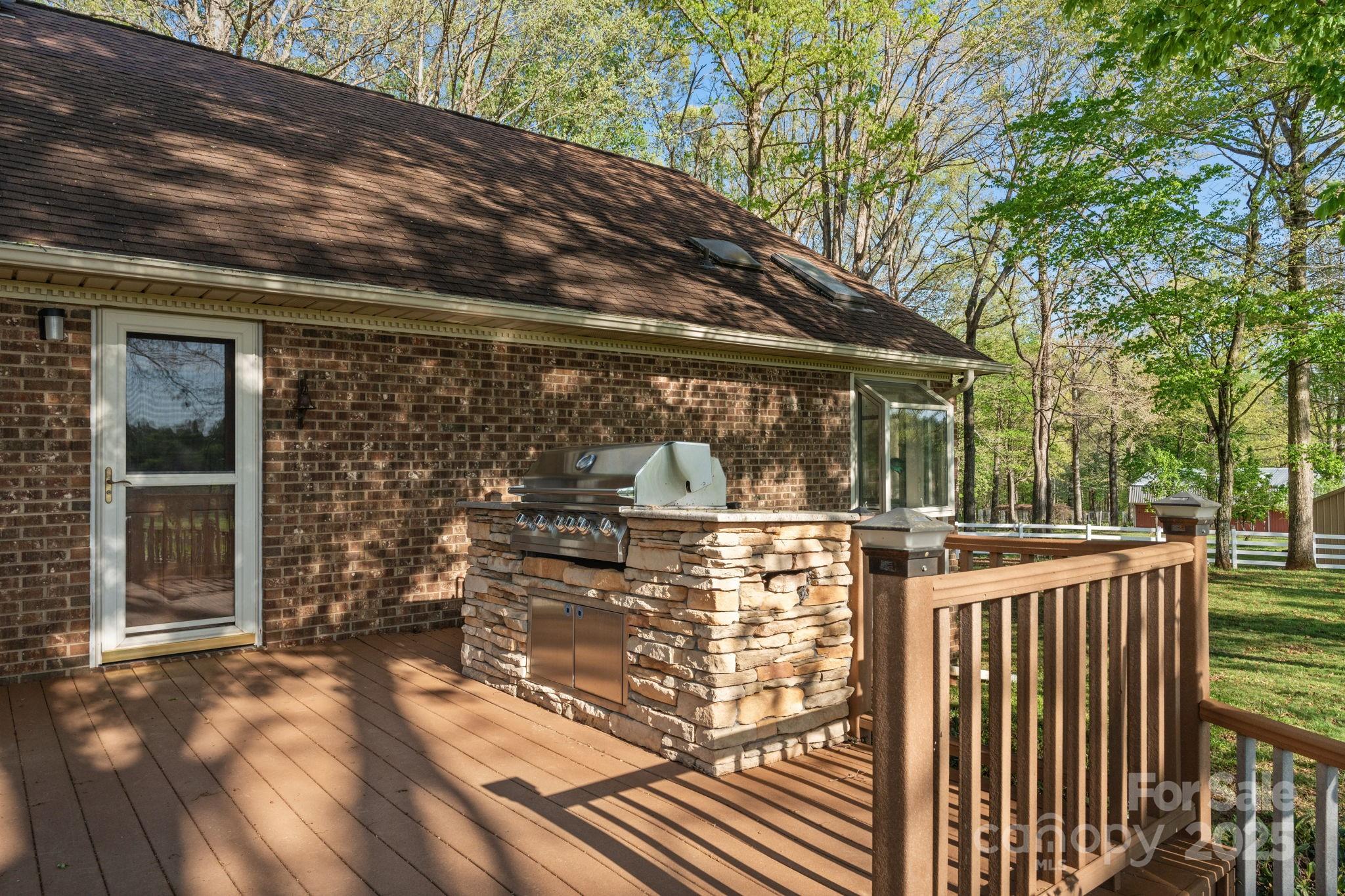 15670 Bethel Avenue Extension Midland NC 28107