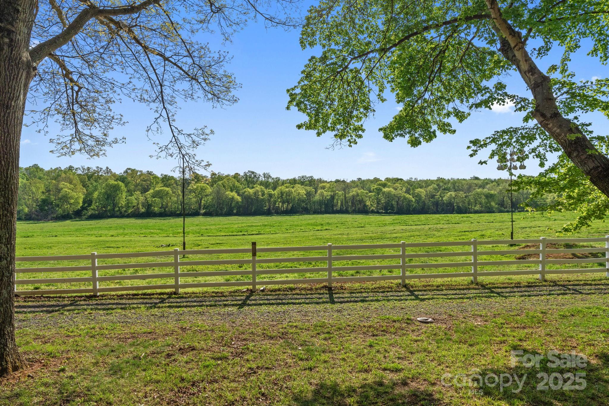 15670 Bethel Avenue Extension Midland NC 28107