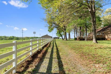 15670 Bethel Avenue Extension Midland NC 28107