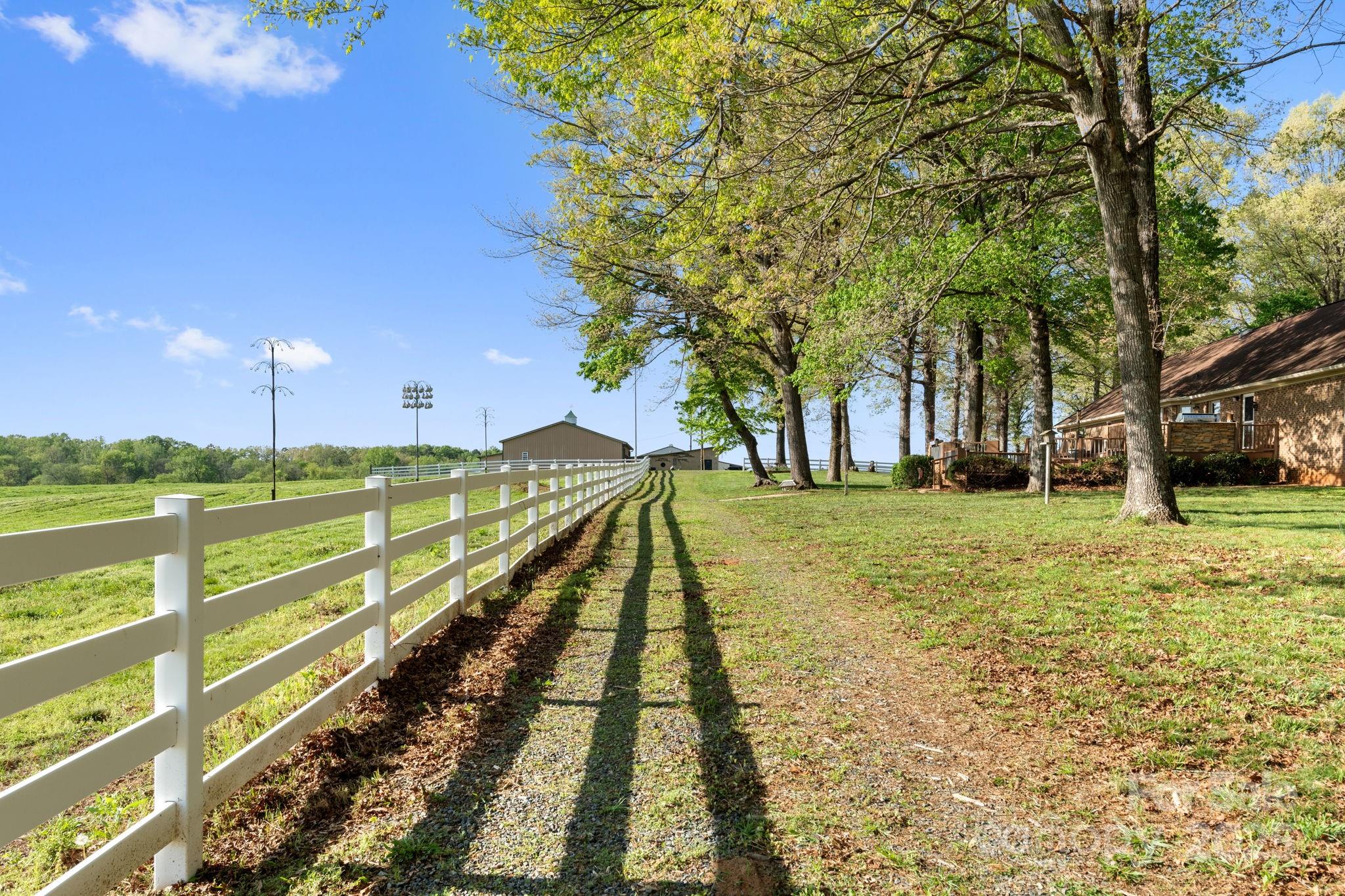 15670 Bethel Avenue Extension Midland NC 28107
