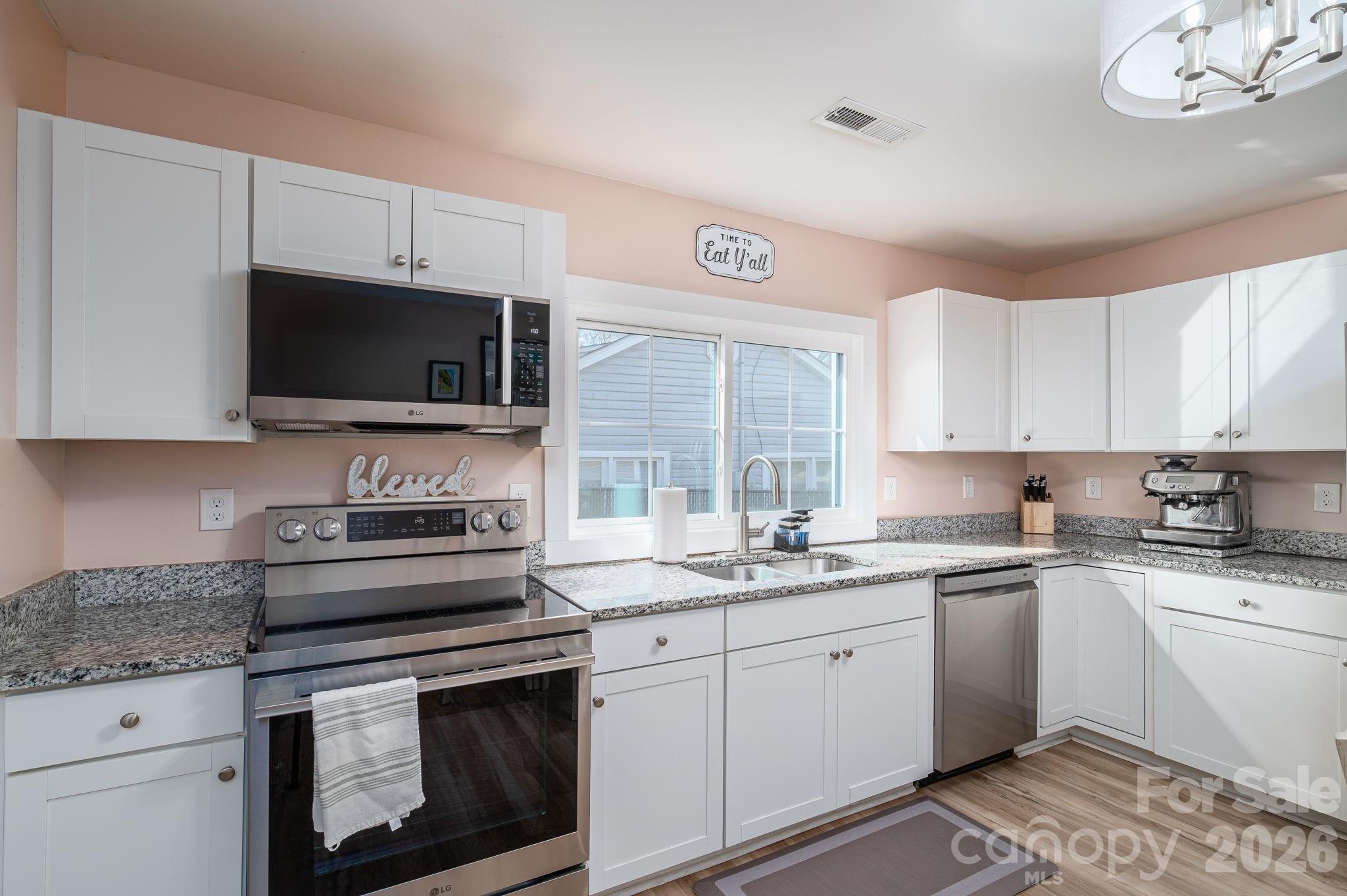 115 Barnes Street Belmont NC 28012