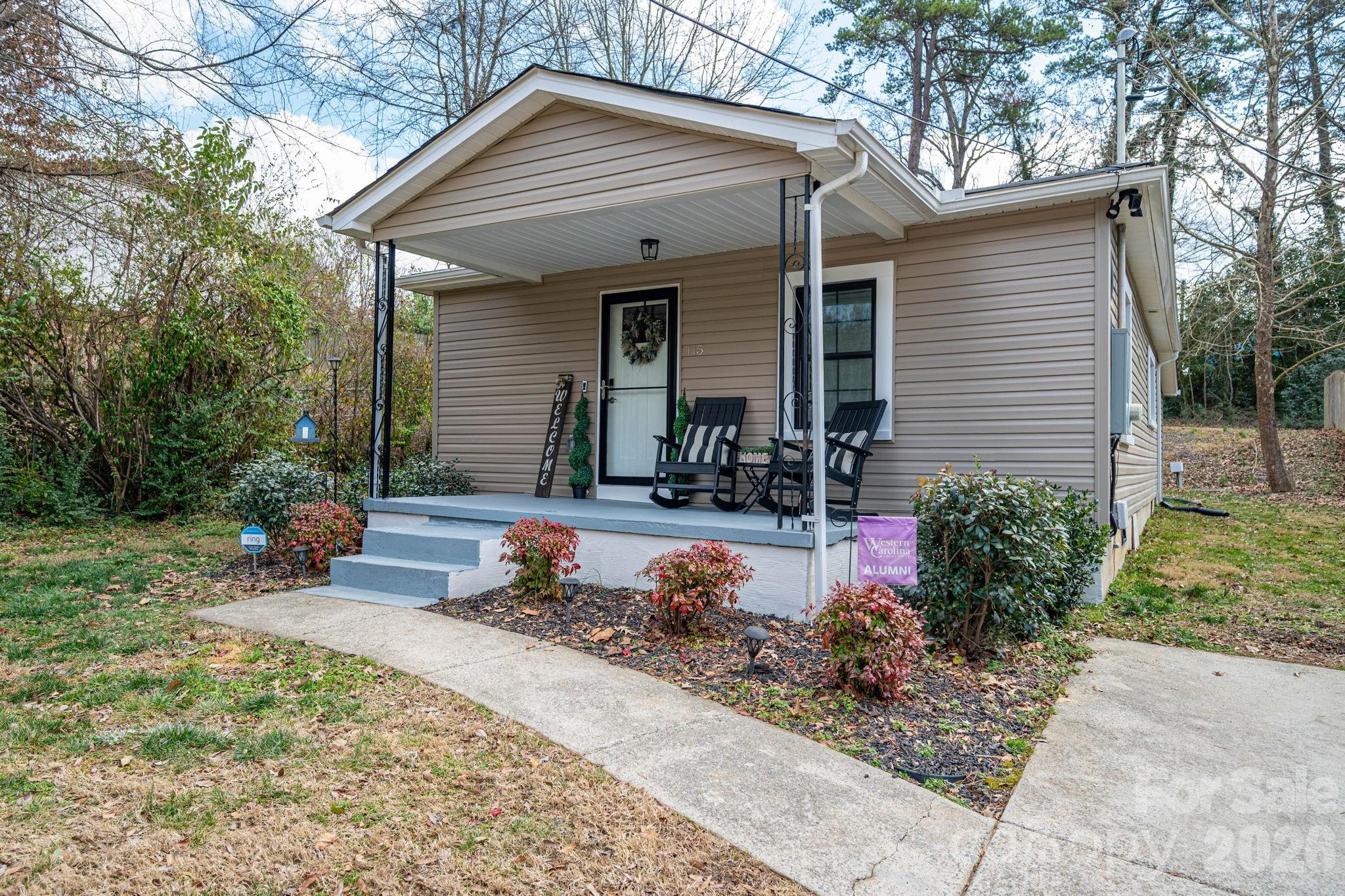 115 Barnes Street Belmont NC 28012