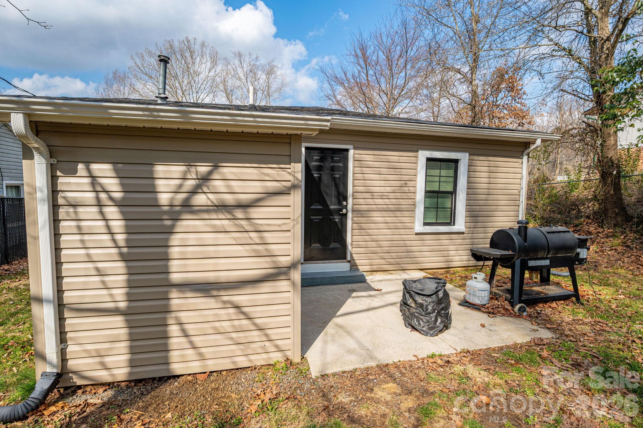 115 Barnes Street Belmont NC 28012