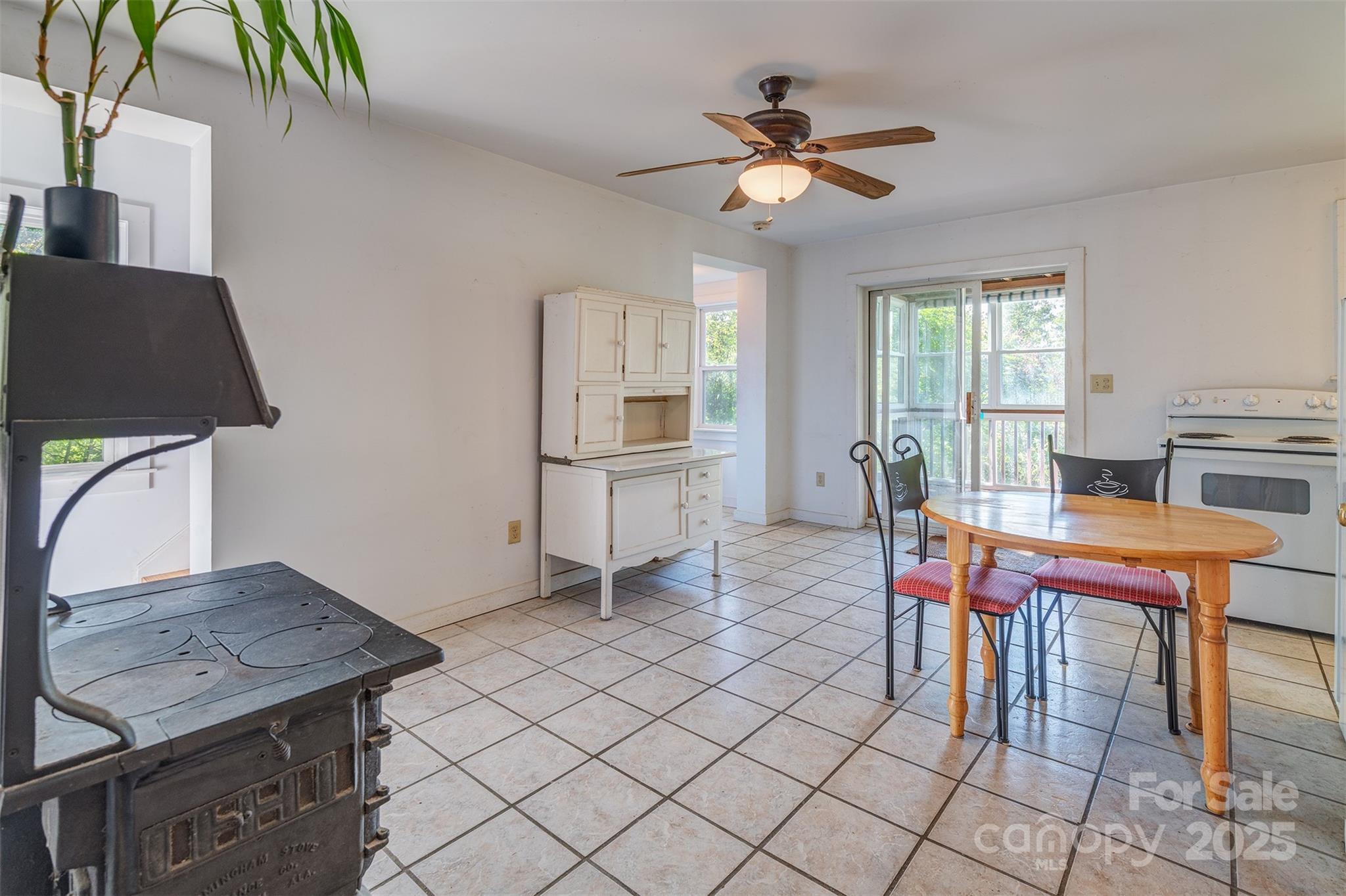 40 Craggy View Lane Barnardsville NC 28709