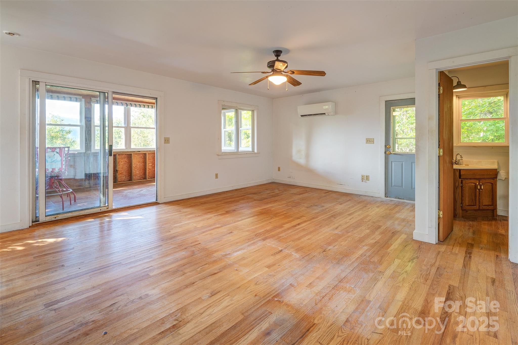 40 Craggy View Lane Barnardsville NC 28709