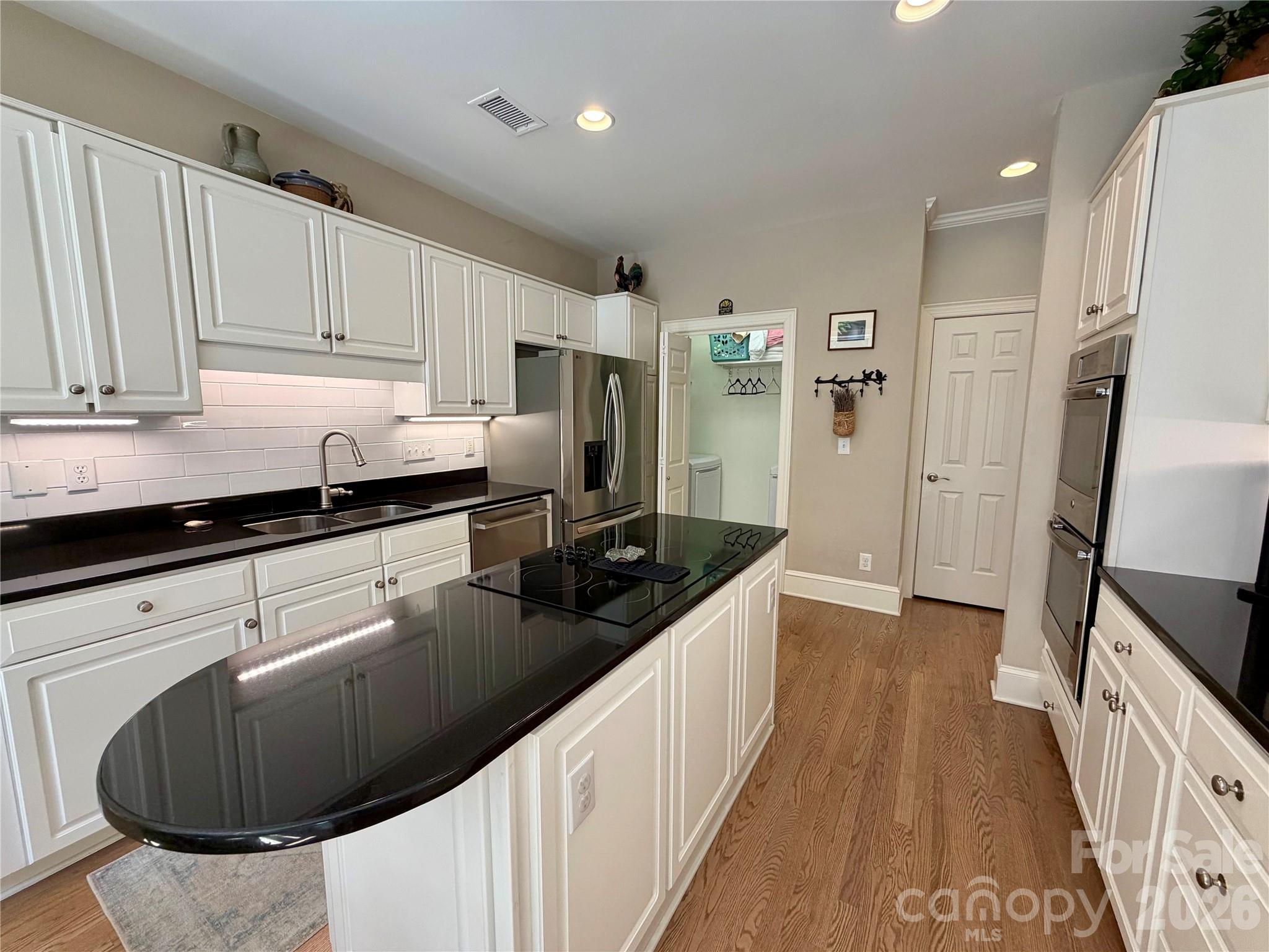 8964 Challis Hill Lane Charlotte NC 28226
