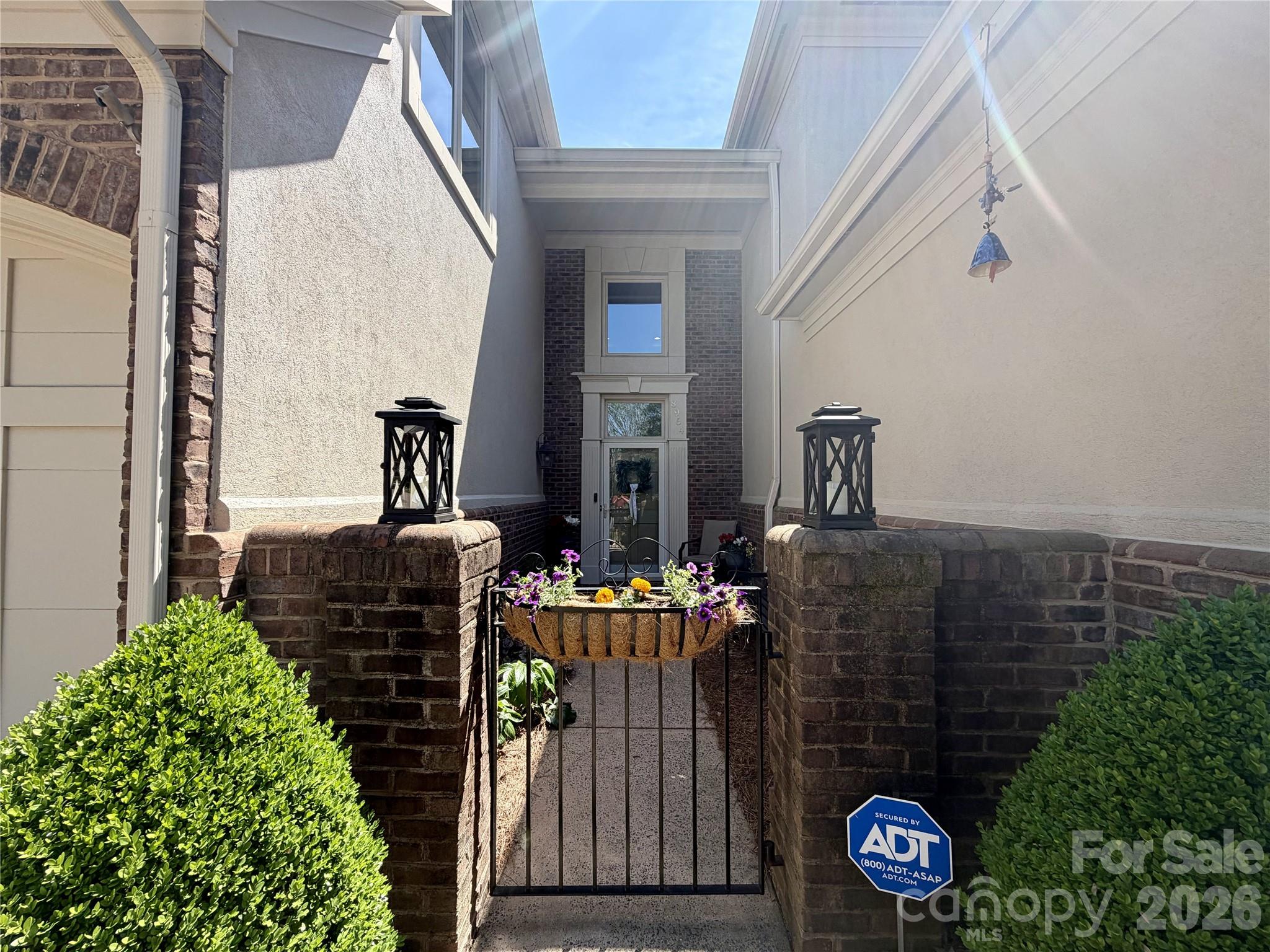 8964 Challis Hill Lane Charlotte NC 28226