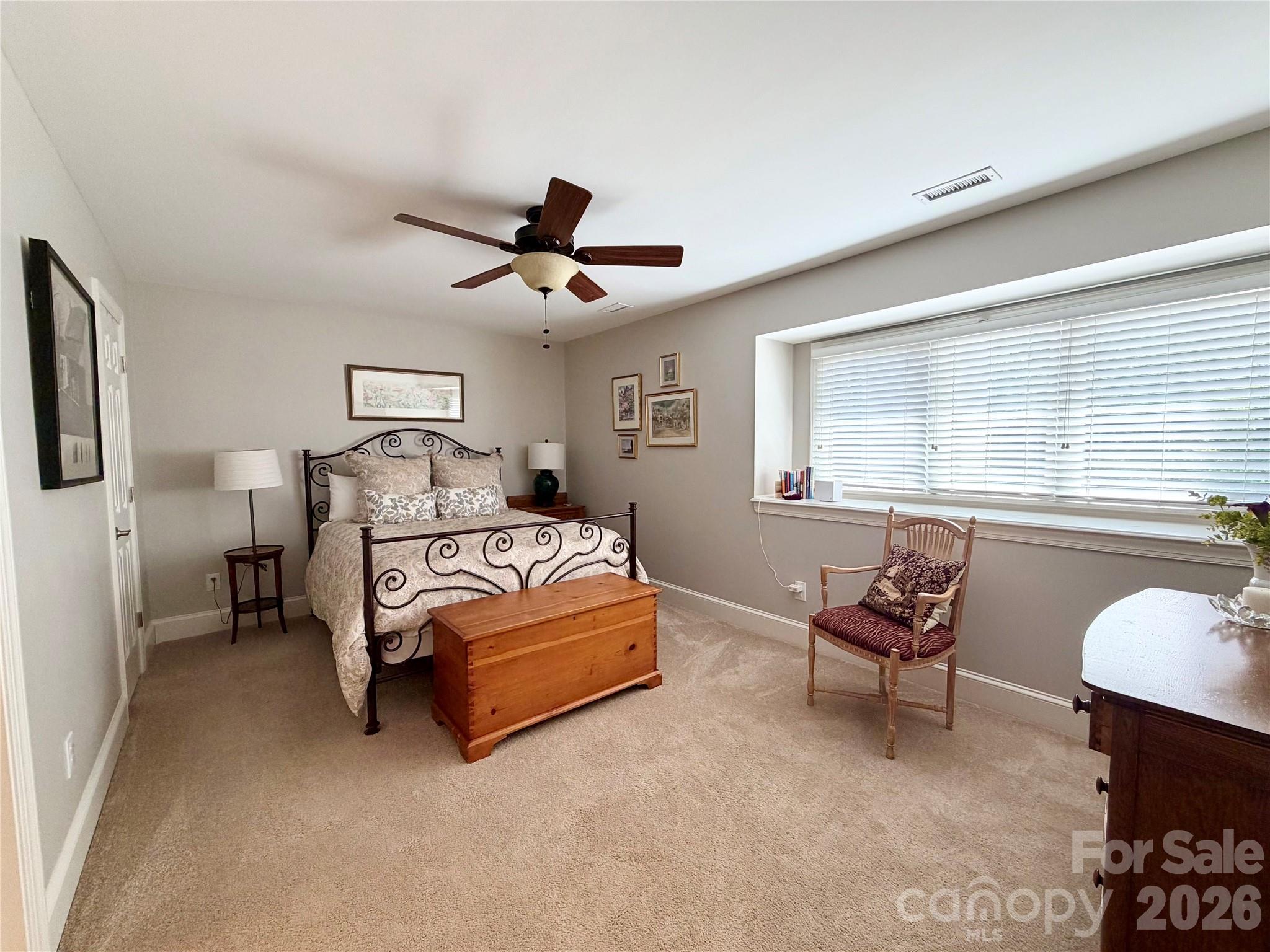 8964 Challis Hill Lane Charlotte NC 28226