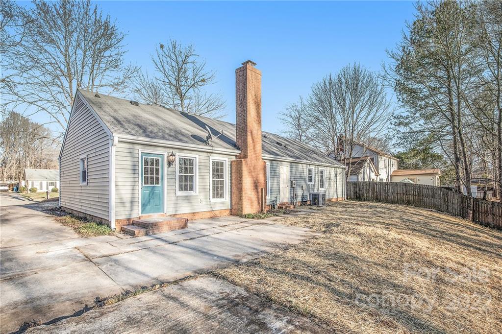 600 Fence Post Lane Matthews NC 28105