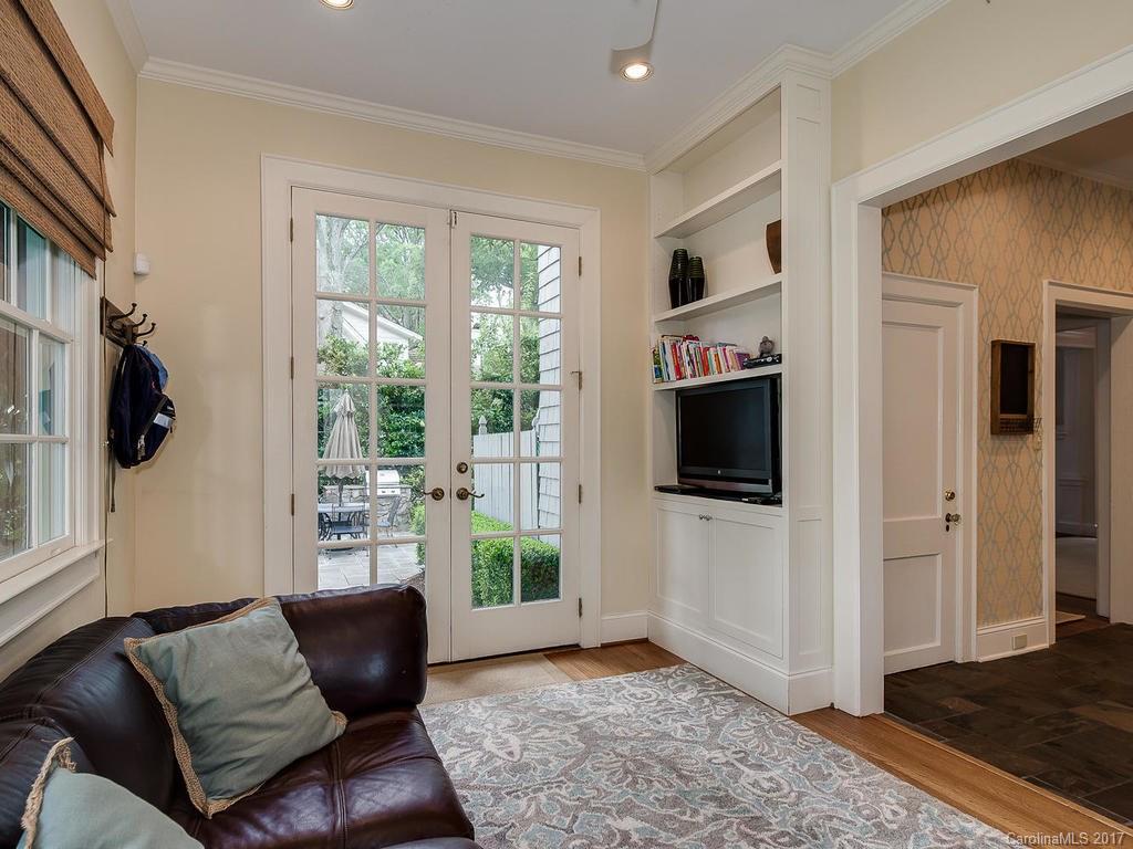 2634 Selwyn Avenue Charlotte NC 28209