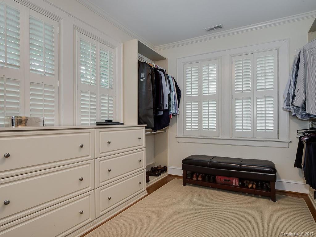 2634 Selwyn Avenue Charlotte NC 28209