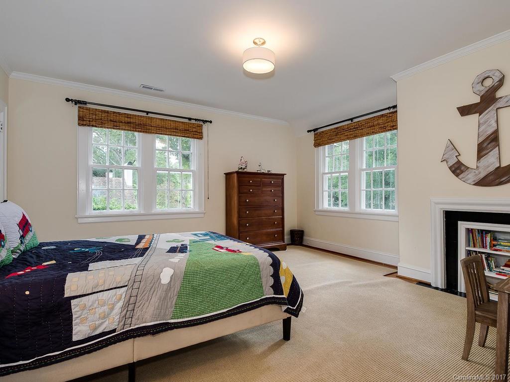 2634 Selwyn Avenue Charlotte NC 28209