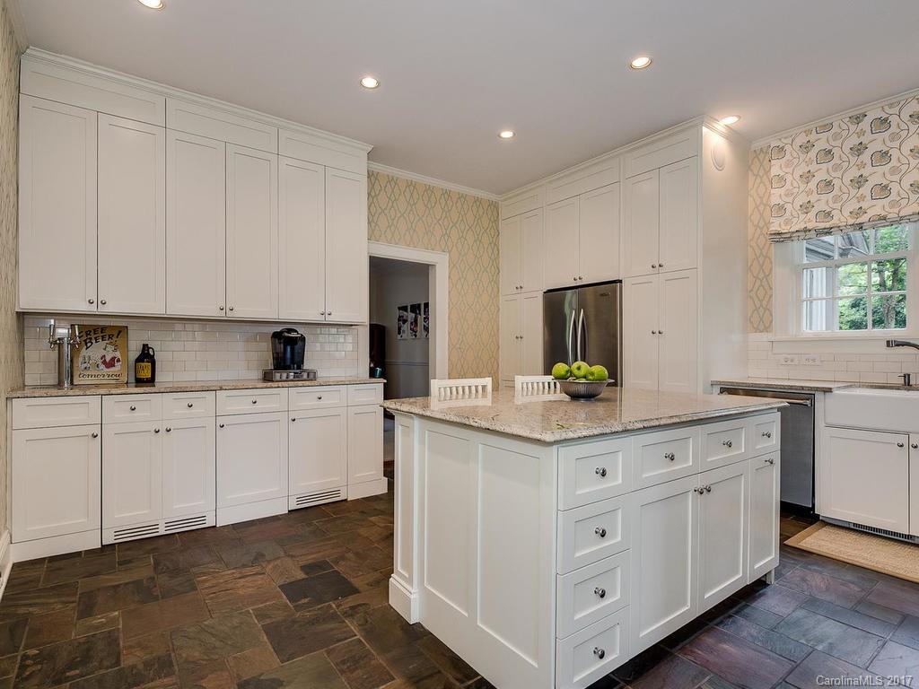 2634 Selwyn Avenue Charlotte NC 28209